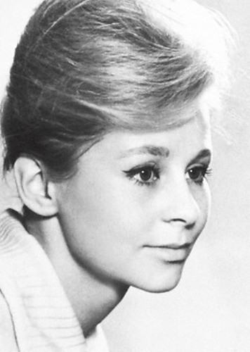 Самые известные причёски Ангелины Вовк за годы её карьеры