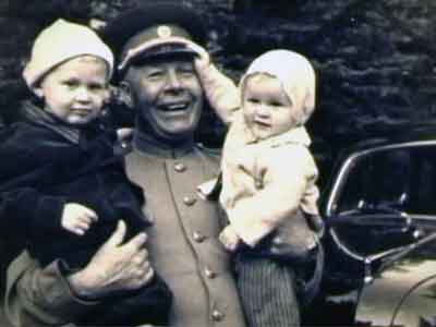 Дети Василия Сталина — личная жизнь и жены